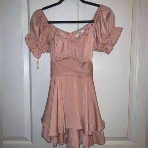 NWT Ruffled Romper blush pink size small.